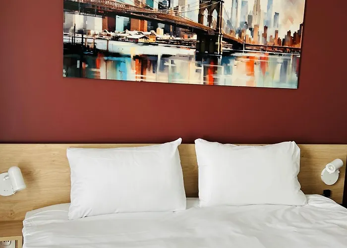 Hotel Wood Inn Bordeaux Aeroport